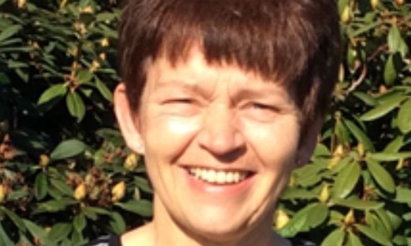 Laila Hansen, Holsted